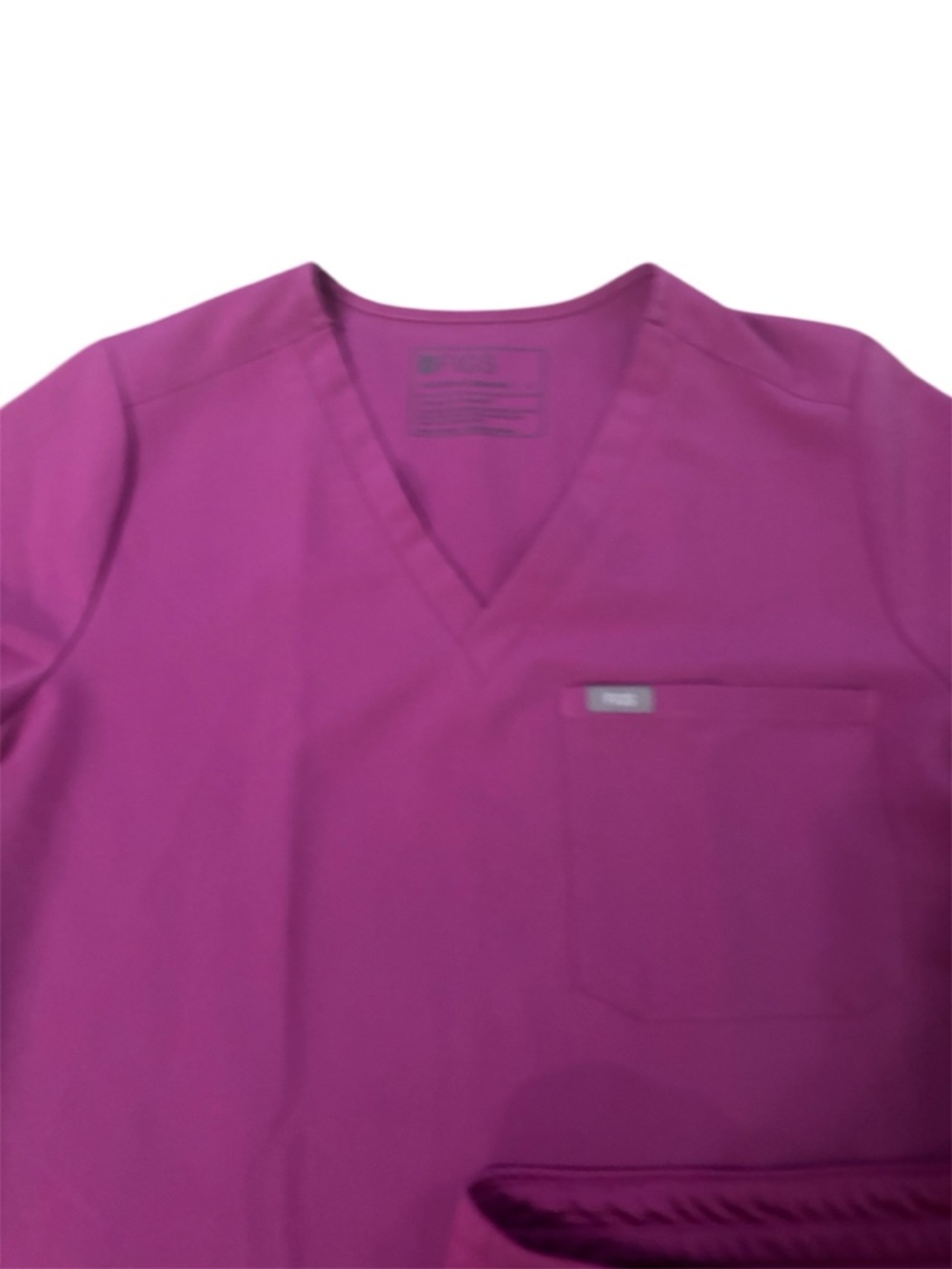 Figs Women's Scrub Set in Magenta - Picture 2 of 4